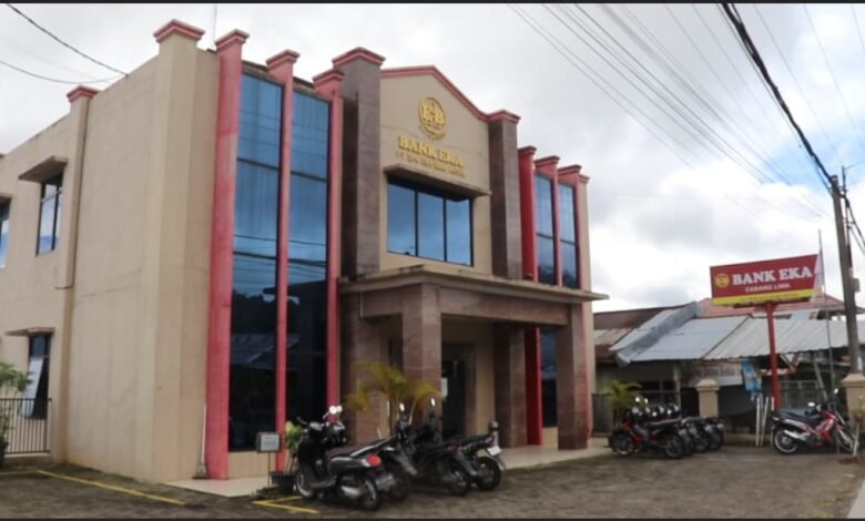 Bupati Lampung Barat Parosil Mabsus Desak Bank Eka Keluarkan CSR