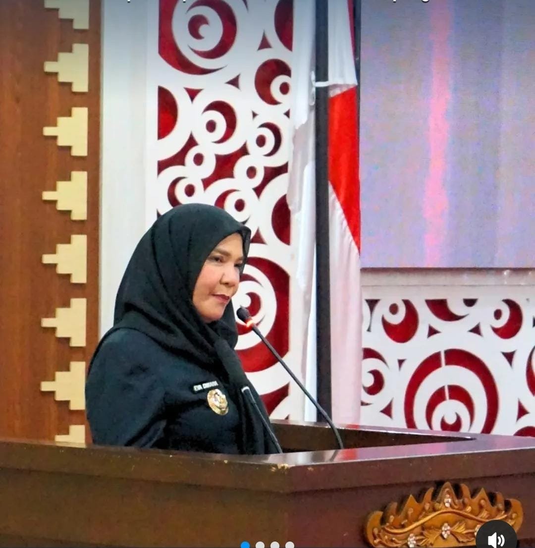 Walikota Bandar Lampung Hj. Eva Dwiana Menghadiri Rapat Paripurna DPRD Kota Bandar Lampung