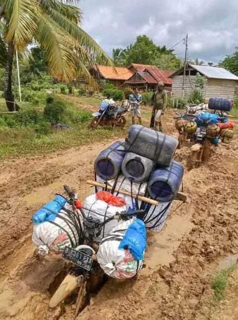 *Pembangunan Jalan 20 Km Terhambat Izin, 12 Ribu Warga Lampung Pesisir Barat Masih Terisolasi*