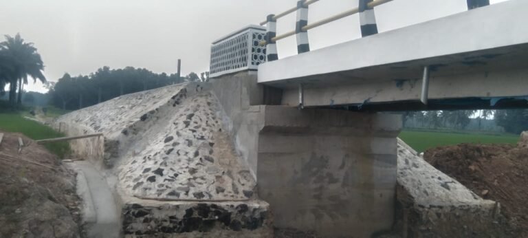 Proyek di Dinas PU Lampung Selatan di Duga di Kondisikan Oleh Kabid Bina Marga.