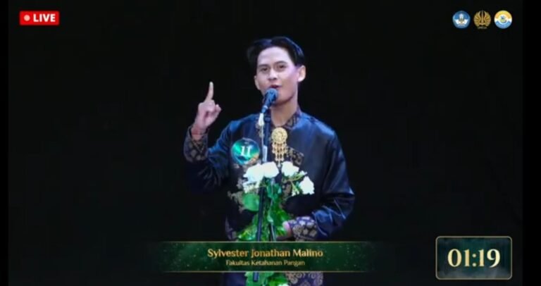 *Sylvester Jonathan, Mahasiswa Fakultas Ketahanan Pangan Sabet Juara II Putra Unesa 2025, Ini Profilnya!*
