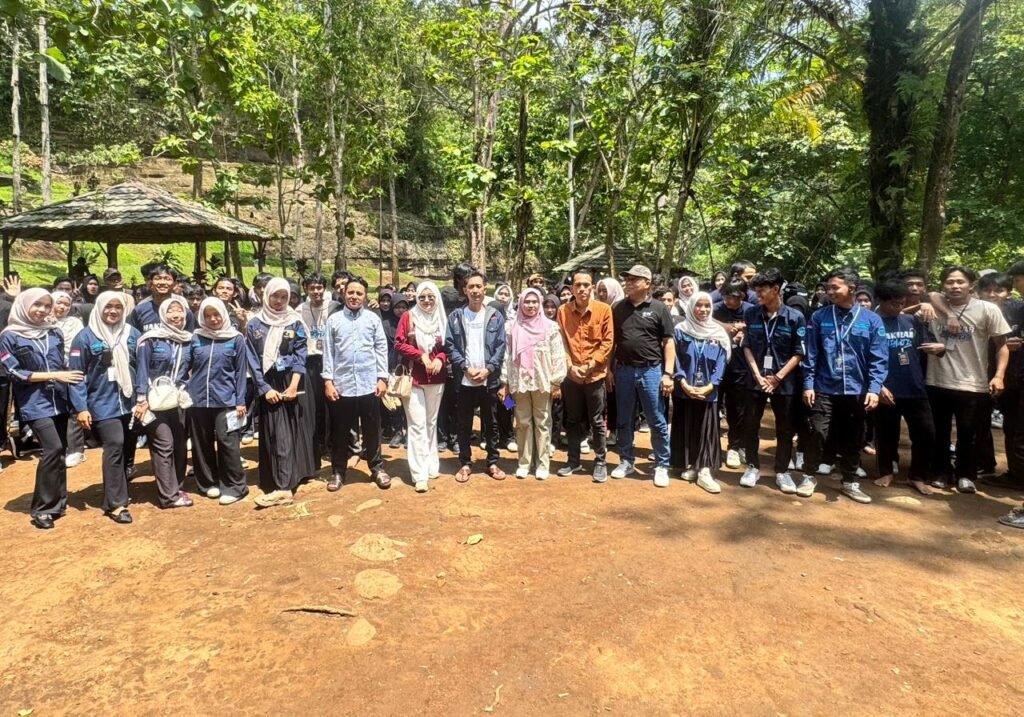 Suasana Hangat Iringi Hakrab Mahasiswa TI ITSNU Lampung