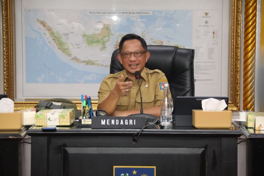 *Mendagri Minta Kepala Daerah Lakukan Langkah Strategis Hadapi Potensi Bencana Hidrometeorologi*