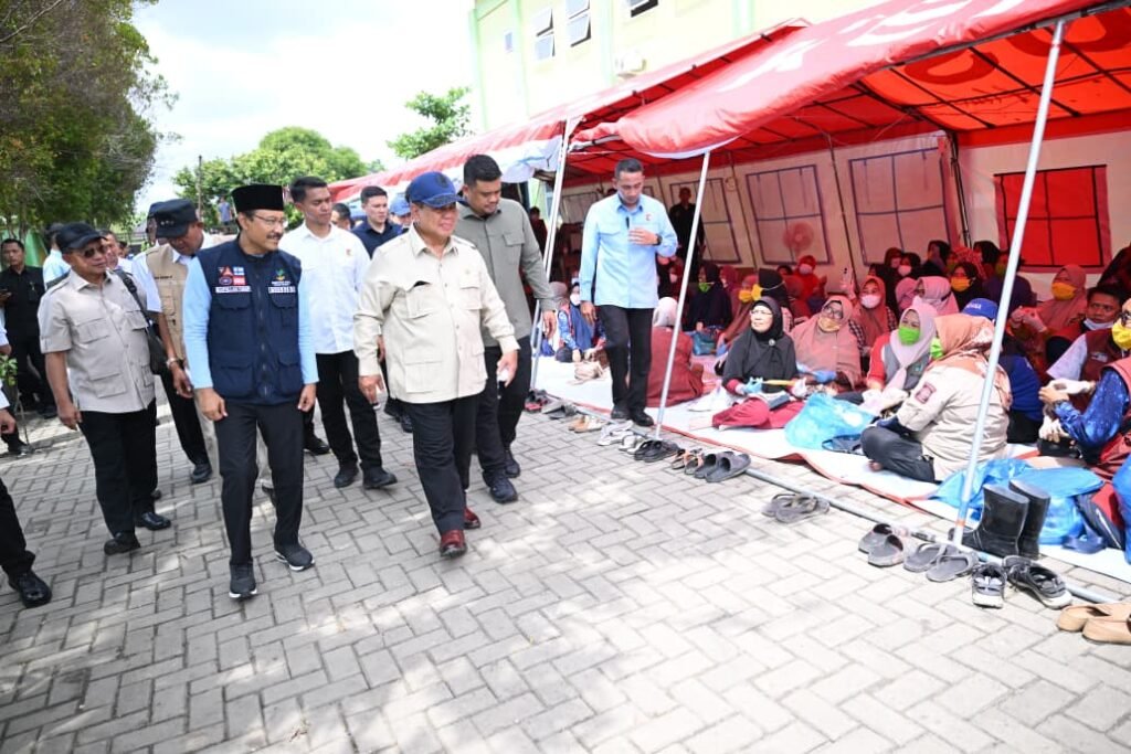 *Presiden Prabowo Didampingi Mendagri Tinjau Banjir Langkat, Fokus Pemulihan Warga*