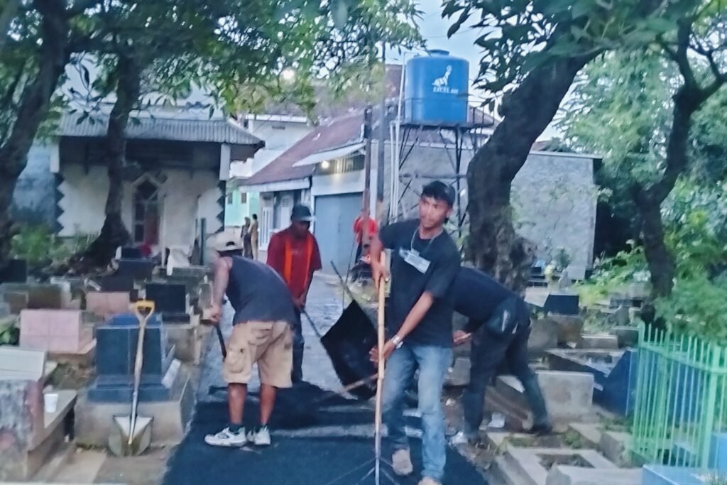 Proyek Peningkatan Jalan Hotmix di GG Lestari Kelurahan Jaga Baya 1, kecamatan way halim Kota Bandar Lampung Diduga Bermasalah, Warga Pertanyakan Transparansi Anggaran.