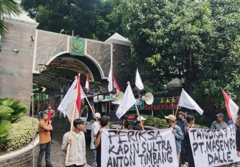 ‎MOSI TIDAK PERCAYA: MENGGUGAT IMPUNITAS PT MASEMPO DALLE DAN ANTON TIMBANG