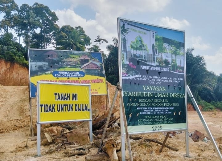 Pembangunan Pondok Pesantren Yayasan SYARIFUDIN UMAR DIREJA Di desa Sabah Balau Kec Tanjung bintang Lamsel Telah Mengantongi izin Resmi.