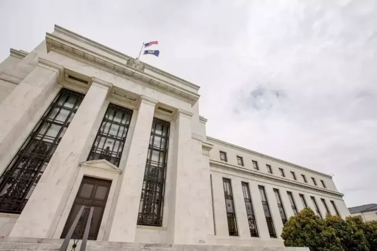 Trump Tunjuk Kevin Warsh Jadi Ketua Baru The Fed
