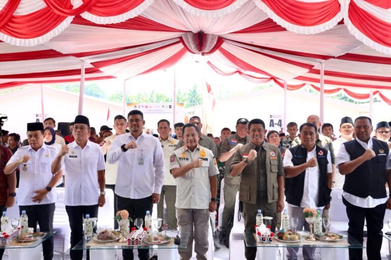 *Satgas PRR Resmikan Huntara di Tapanuli Selatan dan Tujuh Kabupaten Lain Secara Serempak*