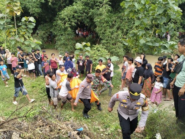 Setelah Dilaporkan Hilang, Mbah Kaliman Ditemukan Tak Bernyawa di Aliran Sungai Gadingrejo