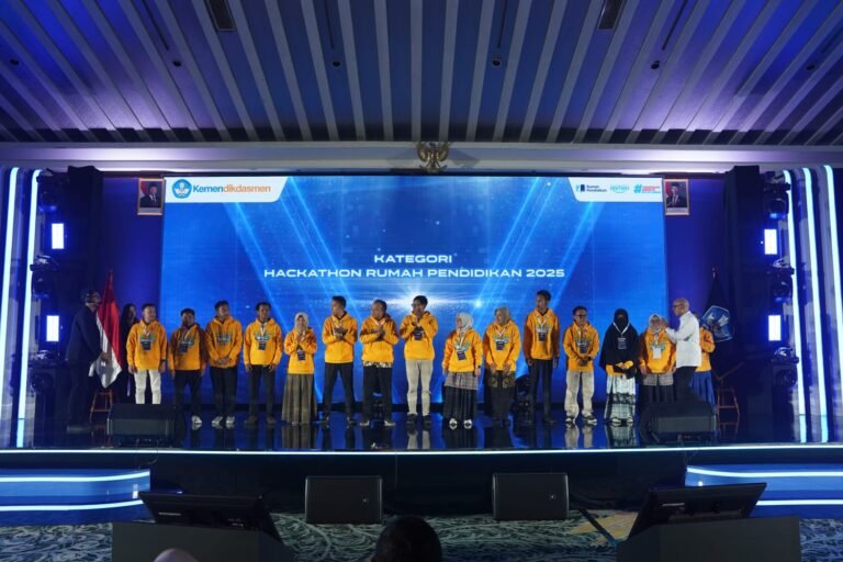 Hackhaton Pusdatin Kemendikdasmen Hasilkan Inovasi untuk Optimalisasi Aplikasi Rumah Pendidikan