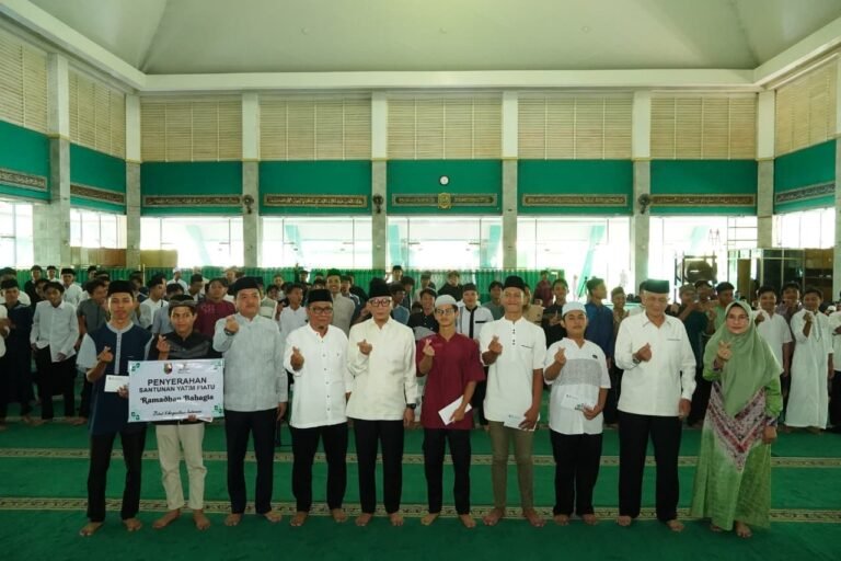 *Pemprov Lampung Dukung Pembinaan Spiritual Pelajar melalui Pesantren Kilat dan Iktikaf*