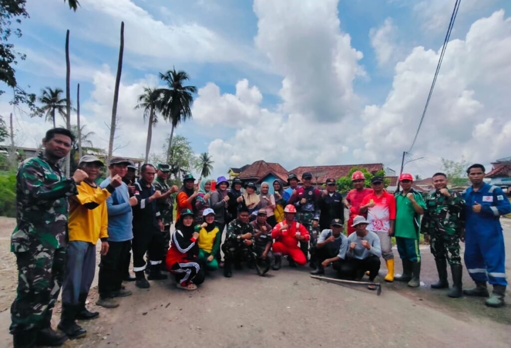 Gotong Royong sebagai Strategi Kolektif Penguatan Tata Kelola Lingkungan dan Legitimitas Pemerintahan di Kelurahan Mangun Jaya Kec Babat Toman.