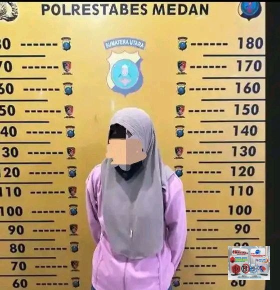 Merasa Ditipu, Wanita di Medan Sandera Pegawai Toko HP Pakai Parang