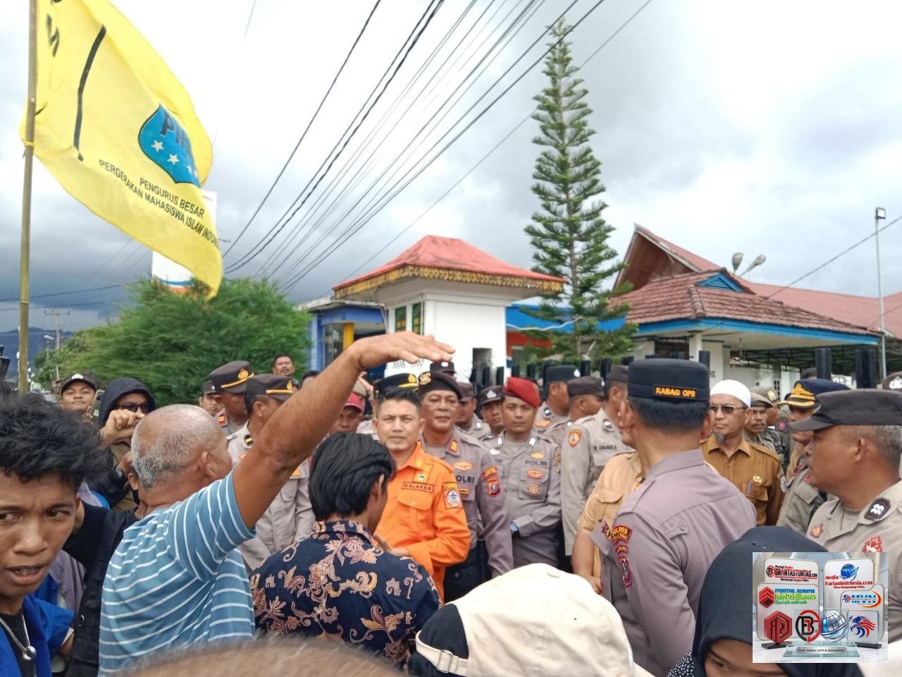 Disoroti Kinerja Bupati Tapteng, Aliansi Mahasiswa Pemuda dan Masyarakat (AMPM) Tapteng.” Tegaskan Rakyat Butuh Kepastian.