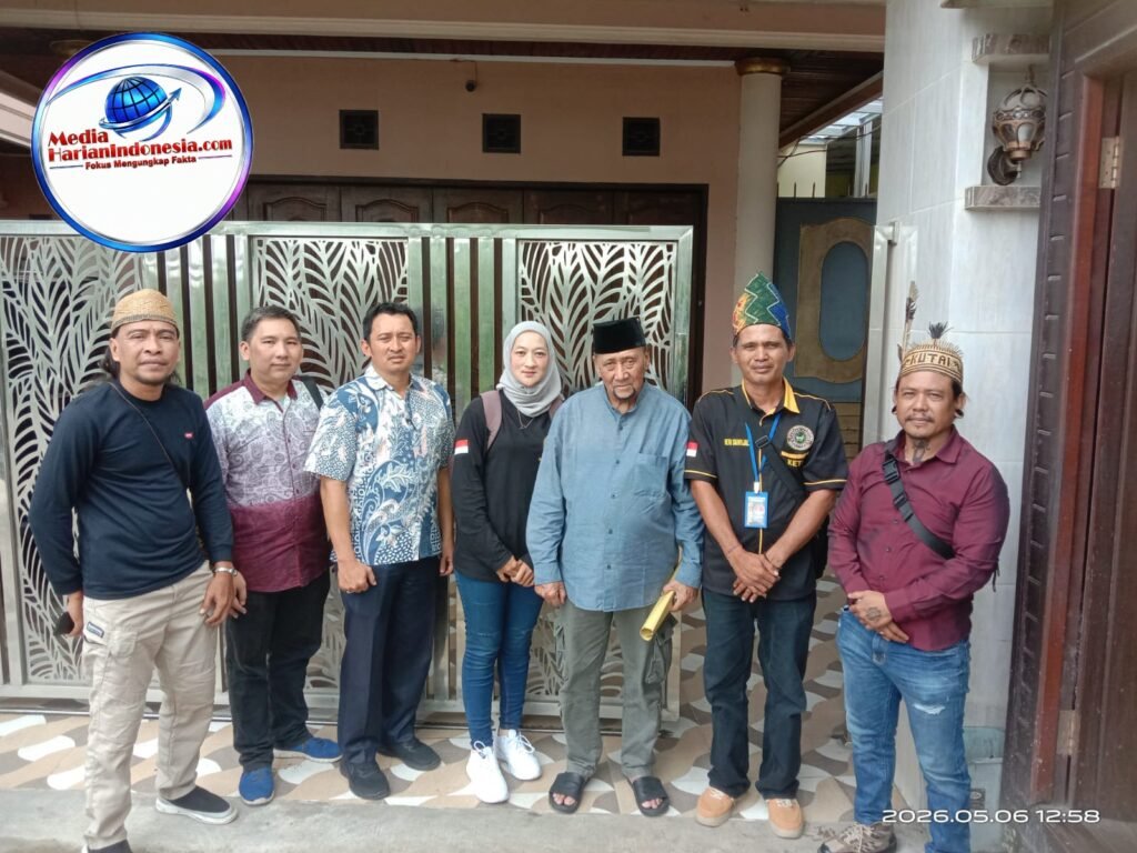 Laskar Banjar Borneo Samarinda undangan sultan kutai hadirin pelantikan pengurusketua umum Laskar Banjar Borneo
