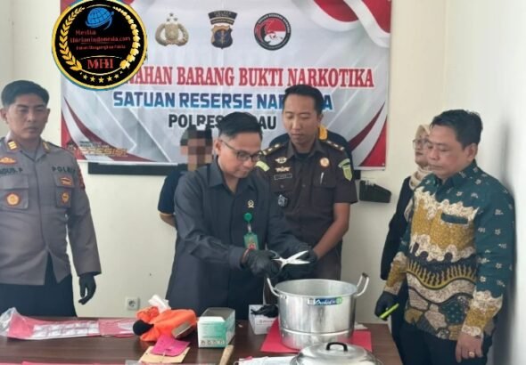 Provinsi kalimantan Timur kabupaten kota Tanjung Redeb 28,51 Gram Sabu Dimusnahkan 7 Tersangka Narkoba Terancam Hukuman Berat