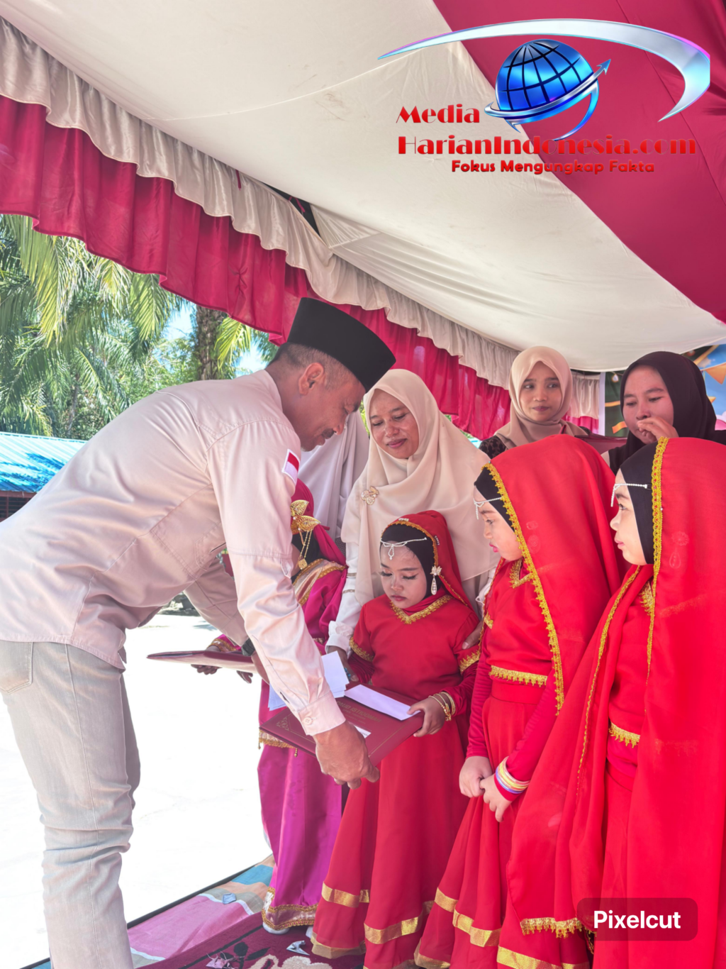 Pelepasan anak didik PAUD ISTIQOMAH angkatan ke VII TA. 2025.2026 Desa Gunung Tua Jae Kecamatan. Panyabungan kabupaten Mandailing Natal.