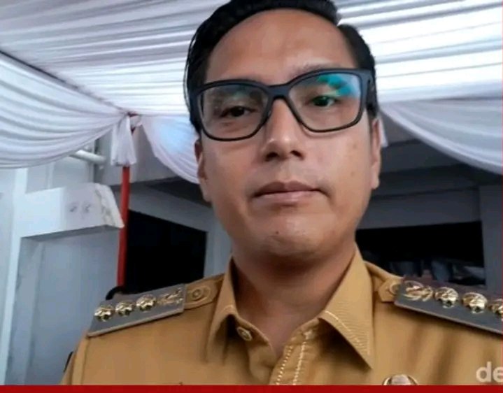Wali Kota Medan Rico Tri Putra Bayu Waas berjanji akan segera mengecek kondisi Lapangan Merdeka menyusul keluhan masyarakat terkait jogging track yang hingga kini belum kembali dibuka untuk umum.