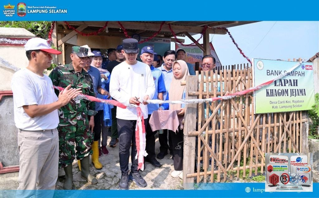 Bupati Egi Resmikan Bank Sampah Lapah Khagom Jejama, Bukti Perubahan Besar Bisa Dimulai dari Desa