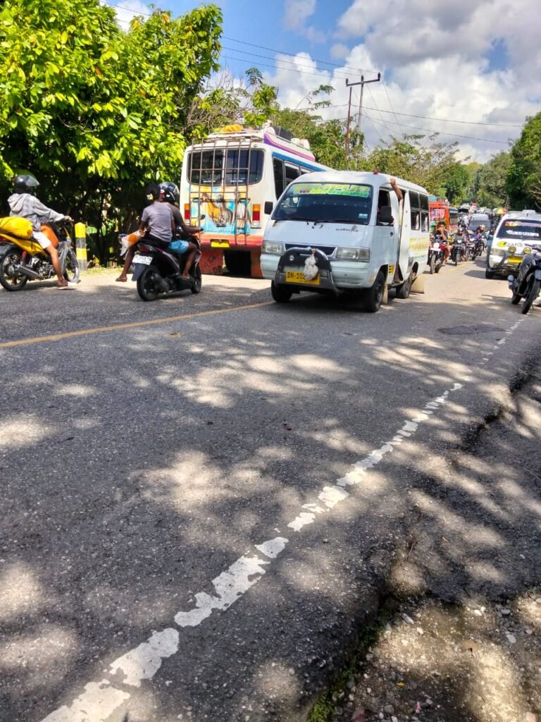 Provinsi Nusa Tenggara Timur (NTT)Nusa tenggara TimurPasar Maubesi Tutupi Jalan Negara, Pemerintah TTU Diharapkan Segera Menata Lokasi Pasar