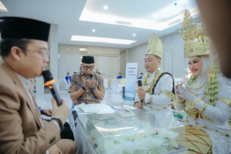 31 Pasangan Ikuti Nikah Massal Begawi Cinta Lampung 2026, Gubernur Mirza Tekankan Pentingnya Agama dan Dialog dalam Rumah Tangga
