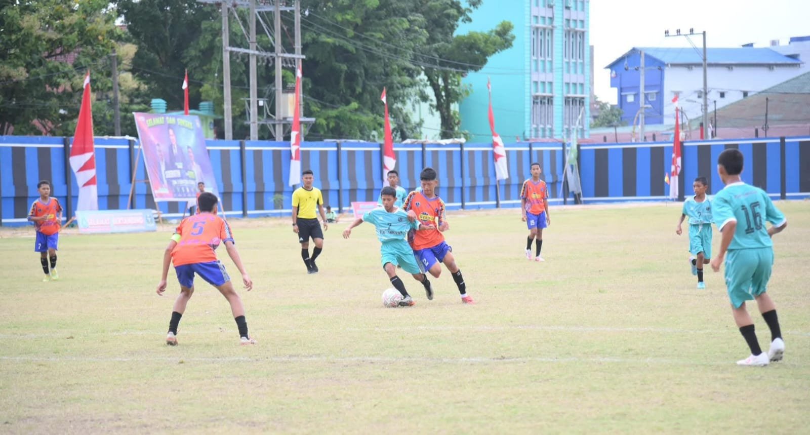 Sibolga Jadi Tuan Rumah, Wali Kota Resmi Buka Piala Soeratin U-13 dan U-15 Zona 3 Sumatera Utara