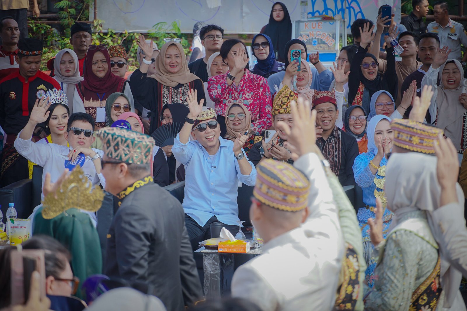 Puncak Festival Krakatau XXXV 2026, Gubernur Mirza Flag Off Lampung Tapis Karnaval