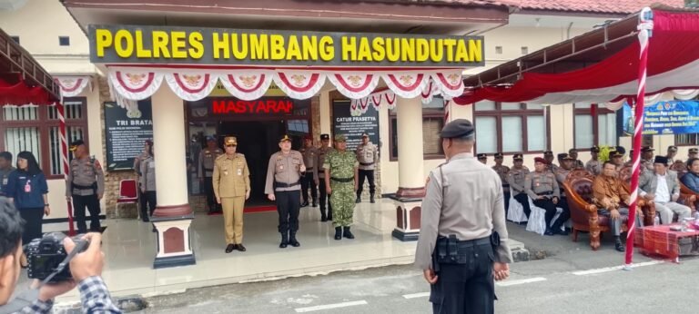 Kawal Pilkades Serentak Humbahas, Personel Brimob Batalyon B Siagakan Pengamanan di Humbahas